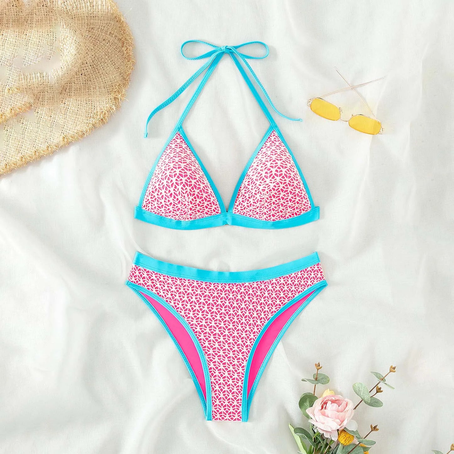 CLOUD BUBBLE GUM Women's Bikini Set